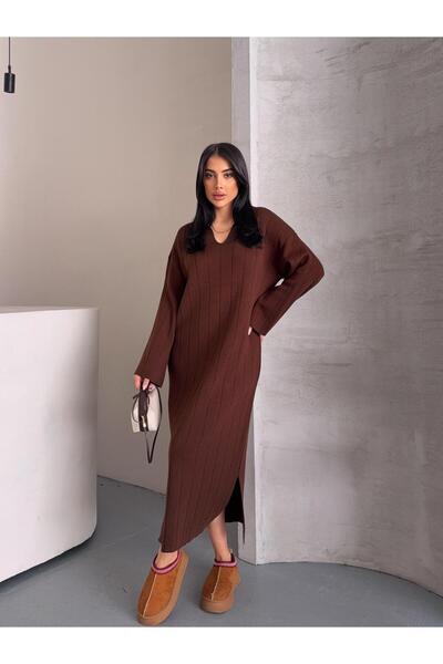 Lovely butik Long Polo V-Neck Ribbed Slit Detail Winter Knit Dress
