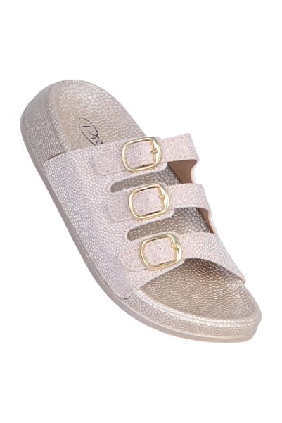 Pienn Γυναικείες φλατ παντόφλες με 3 αγκράφες σε μπεζ γκλίτερ χρώμα