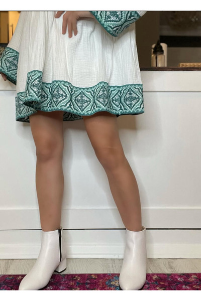 apelles Παπούτσια Luka Λευκό Κοντό Μποτάκι Ύψος Τακουνιού 5,5 cm