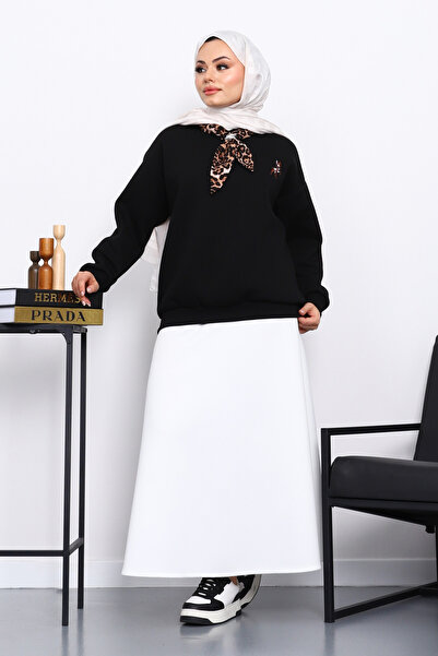 İmajButik Μαύρο φούτερ με αξεσουάρ κασκόλ, κεντημένο με τρεις κλωστές Ceylan