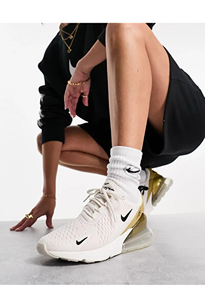 Nike Air Max 270 Women's Sneaker Sports Shoes (Sporti̇ks) Are Tight Fitting...
