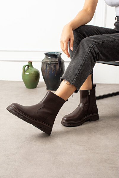 KOTAN Γυναικείες κοντές μπότες με φερμουάρ σε καφέ χρώμα | Αντιολισθητικές χειμερινές μπότες καθημερινής χρήσης