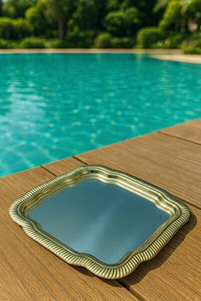 GLORİNDA HOME LÜX 1 ADET GOLD KENARLI GÜMÜŞ RENK PASLANMAZ ÇELİK ÇAY,KAHVE,MEYVE SUNUMLUK TEPSİ