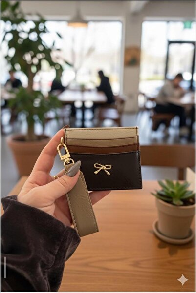 mirakuş Bitter Brown Bow Detailed Shiny Faux Leather Card Holder