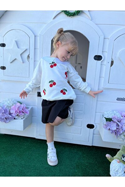 YİGİT BUTİK Σετ κοριτσίστικο με μοτίβο κερασιού, σορτς και μπλουζάκι