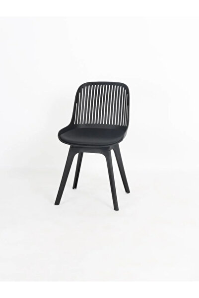 BEC13 Modern slatted chair for contemporary rooms