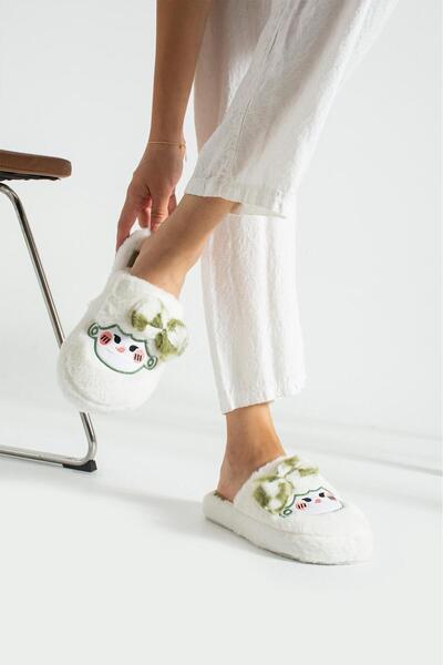 Legend Aksesuar Plush House Slippers Soft Soled Winter Comfortable Slippers with Bow Tie and Character Figures