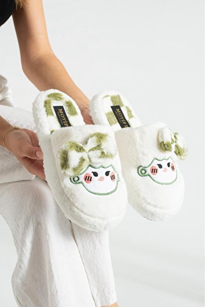 Legend Aksesuar Plush House Slippers Soft Soled Winter Comfortable Slippers with Bow Tie and Character Figures