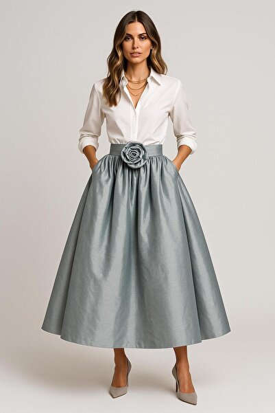 ALYEL NAKER تنورة تافتا أنيقة بخصر عالٍ وطول متوسط مع تفاصيل مطوية