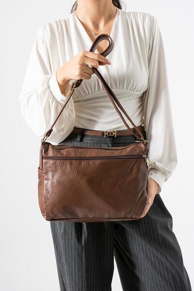 H&D COLLECTİON Washed Leather Crossbody Shoulder Bag Polyurethane Leather Tan Model:(571-14-16F)