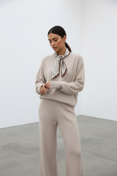 NEWCO Scarf, Biscuit Collar, Wide Leg, Two-Piece Knitwear Set