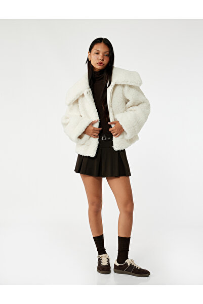 Koton Wide Collar Zippered Pocket Detailed Faux Fur Jacket