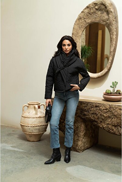 LEVURE W Patterned Quilted Coat Black