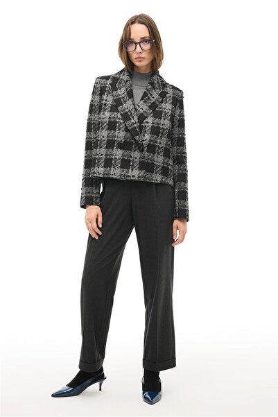 Perspective Siyah Ekoseli Kırlangıç Yaka Kısa Ceket