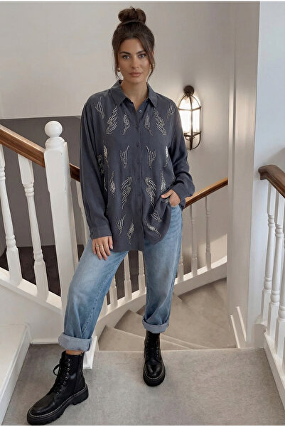 FEMELLE Anthracite Oversized Shirt with Bead Embroidery (Compatible with Sizes up to 48)