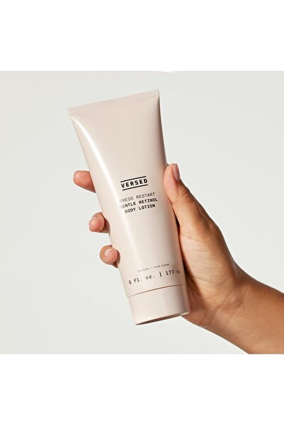Versed لوشن للجسم للبشرة الجافة مع الريتينول وزبدة الكاكاو والسكوالين وفيتامي...