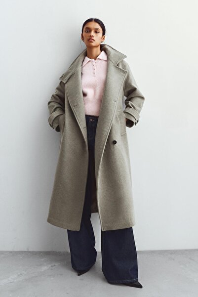 Bershka Uzun dik yakalı kaban