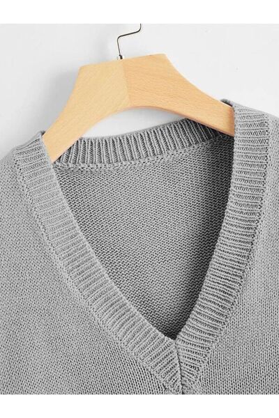 ATE ÖZGÜNEŞ TRİKO TEKSTİL Women's Knitwear V-Neck Solid Sweater