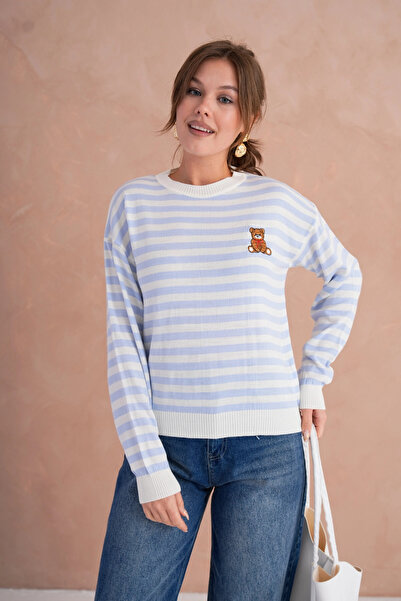 Park Karon Women's Crew Neck Embroidery Detail Striped Knitwear Sweater