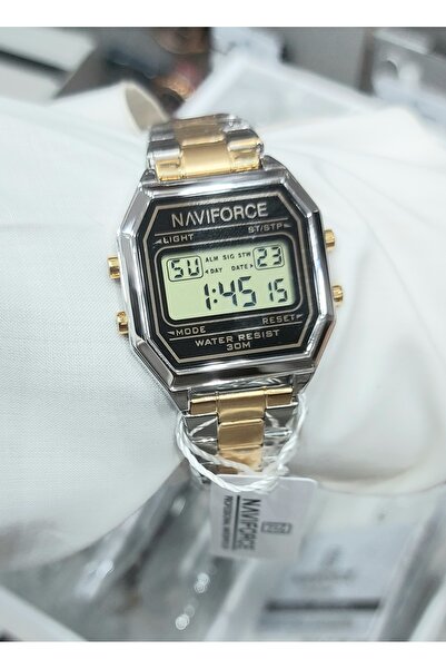 Naviforce Navrus digital watch: elegant and sophisticated, water-resistant and rust-resistant.