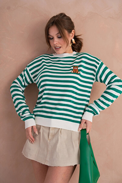 Park Karon Women's Crew Neck Embroidery Detail Striped Knitwear Sweater