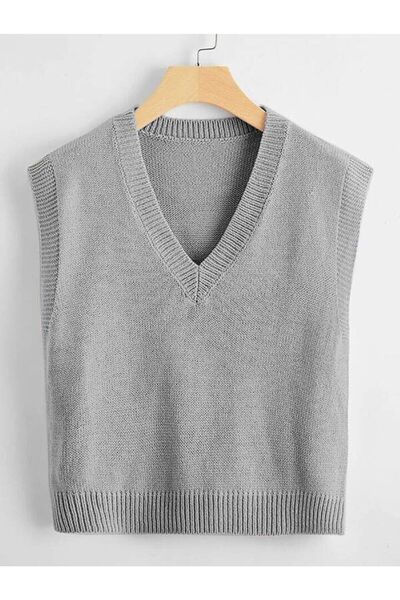 ATE ÖZGÜNEŞ TRİKO TEKSTİL Women's Knitwear V-Neck Solid Sweater