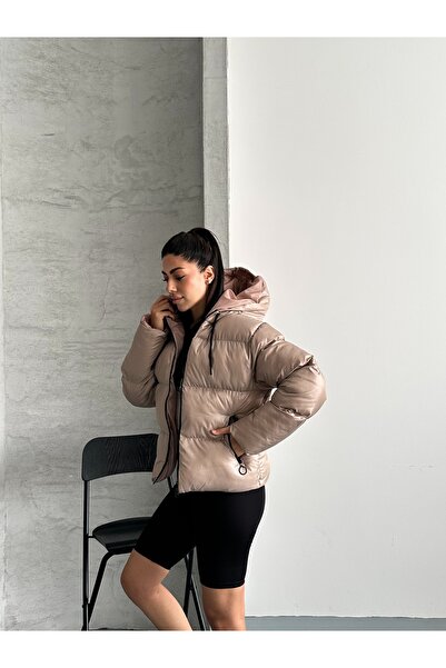 Fashionbox γυναικείο τζελ φόρμα με με κουκούλα φερμουάρ αδιάβροχο φουσκωτό παλτό 25222