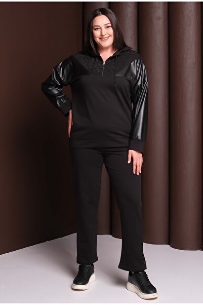 Şans Γυναικείο Σετ Φόρμας με κουκούλα Μεγάλου Μεγέθους Μαύρο, Δερμάτινο και Πέτρινο Λεπτομερές 65N39258