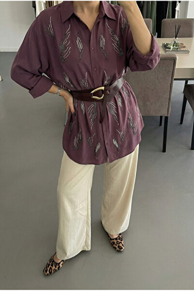 FEMELLE Plum Oversized Shirt with Bead Embroidery (Compatible with Size 48 and Below)