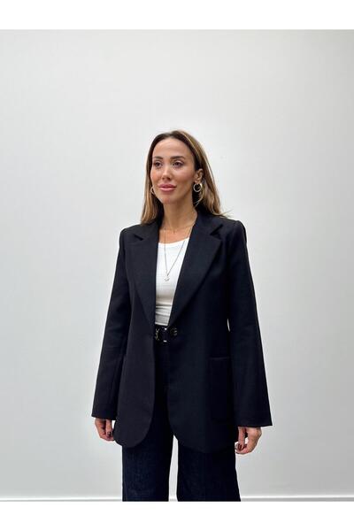 Maldia Shop Women's Elora Black Buttoned Wool Coat