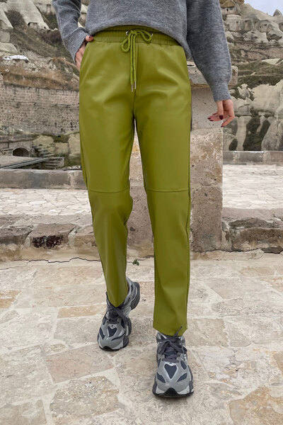 MAGARDE Δερμάτινο παντελόνι με ελαστική μέση - ΠΡΑΣΙΝΟ