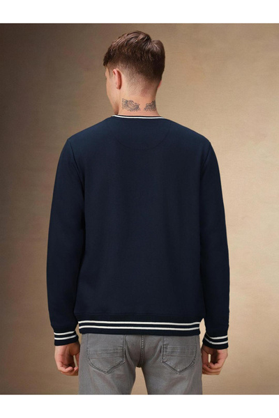 Dennis Lingo By Styli Men Navy Blue Pullover Sweatshirt