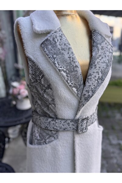 ŞEHRAZAT BUTİK Self-Belted Fur Vest