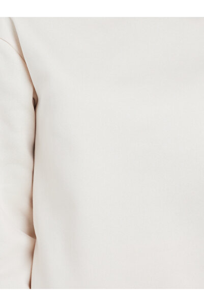 Styli Cream Round Neck Sweatshirt and Skirt Co-ords