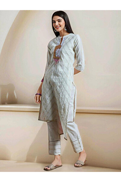 Ishin By Styli Off-White Cotton Kurta with Pant Set