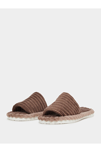 Styli Brown Plush Bedroom Slippers