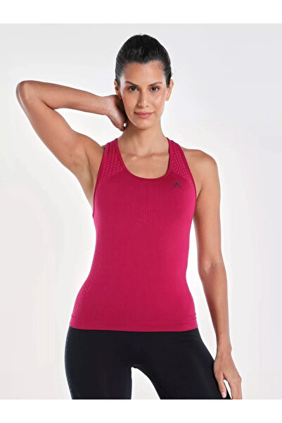 Wizard By Styli Women Burgundy Brave Seamless Fitted Tank