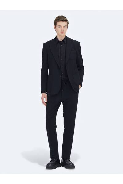 Kip Black Plain Modern Fit Knitted Suit