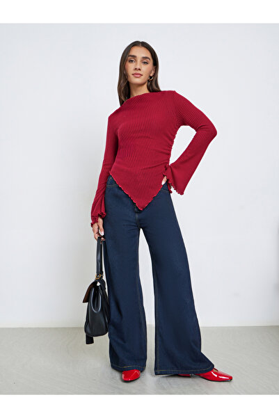 Styli Burgundy Ribbed Asymmetric Hem Long Sleeve Top