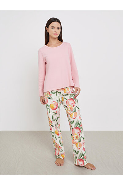 Styli Solid T-Shirt and Floral Print Pyjama Set