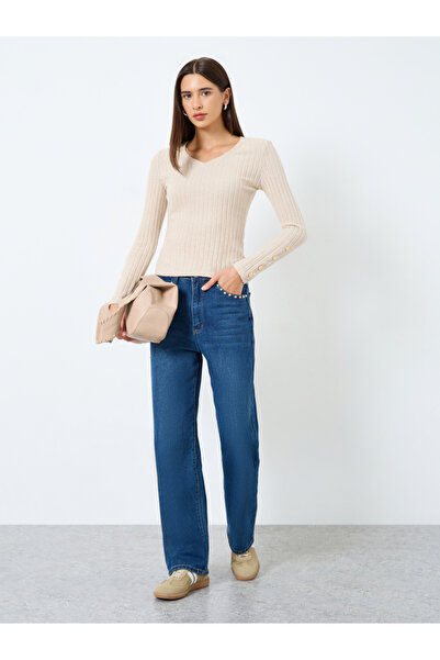 Take Two By Styli Solid V-Neck Button Detail Ribbed Top