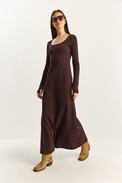 Bianco Lucci Γυναικείο μακρυμάνικο φόρεμα με λαιμόκοψη σε σχήμα U 4080 60283861