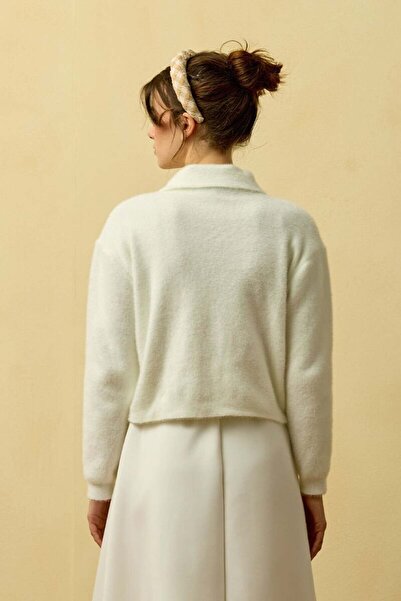 Ceylan Otantik Ecru Polo Neck Plush Cardigan