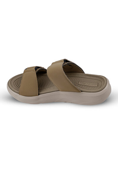 Water Fish Casual sandals with adjustable Velcro straps