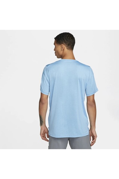 Nike Чоловіча футболка Pro Dri-FIT синього кольору