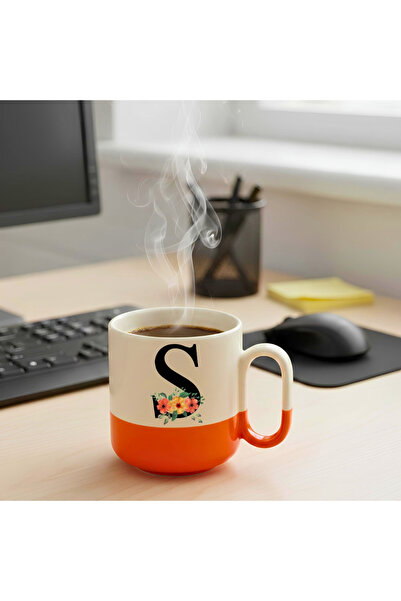 Dekor Çiçekli S Harfi Tasarımlı-Kişiye Özel Seramik Kupa