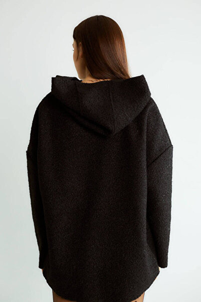 Robin Oversized Hooded Boucle Coat (Suitable for Sizes 38-48.)