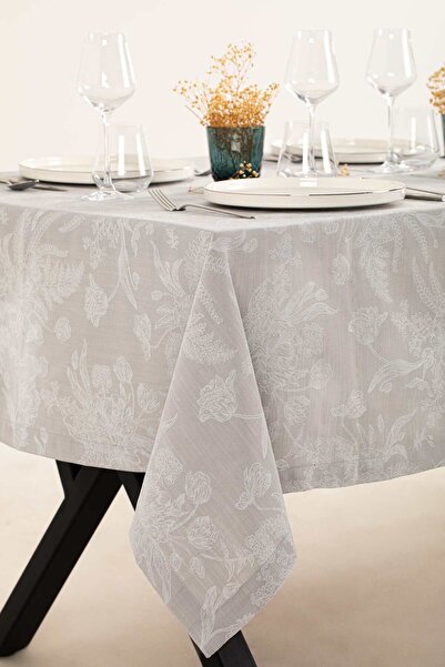 Lucien Home Jacquard Dartless Tablecloth