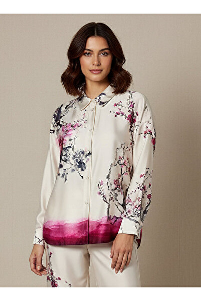 Iconic Regular Fit Shirt with Floral Print