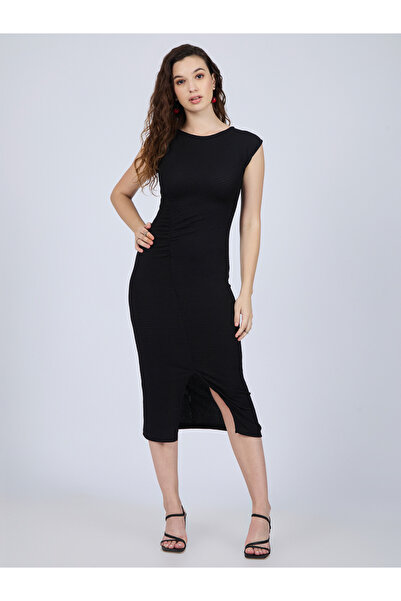 Outzidr By Styli Black Textured Knit Bodycon Midi Dress